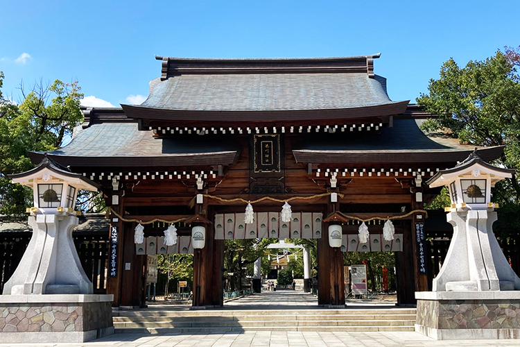 湊川神社